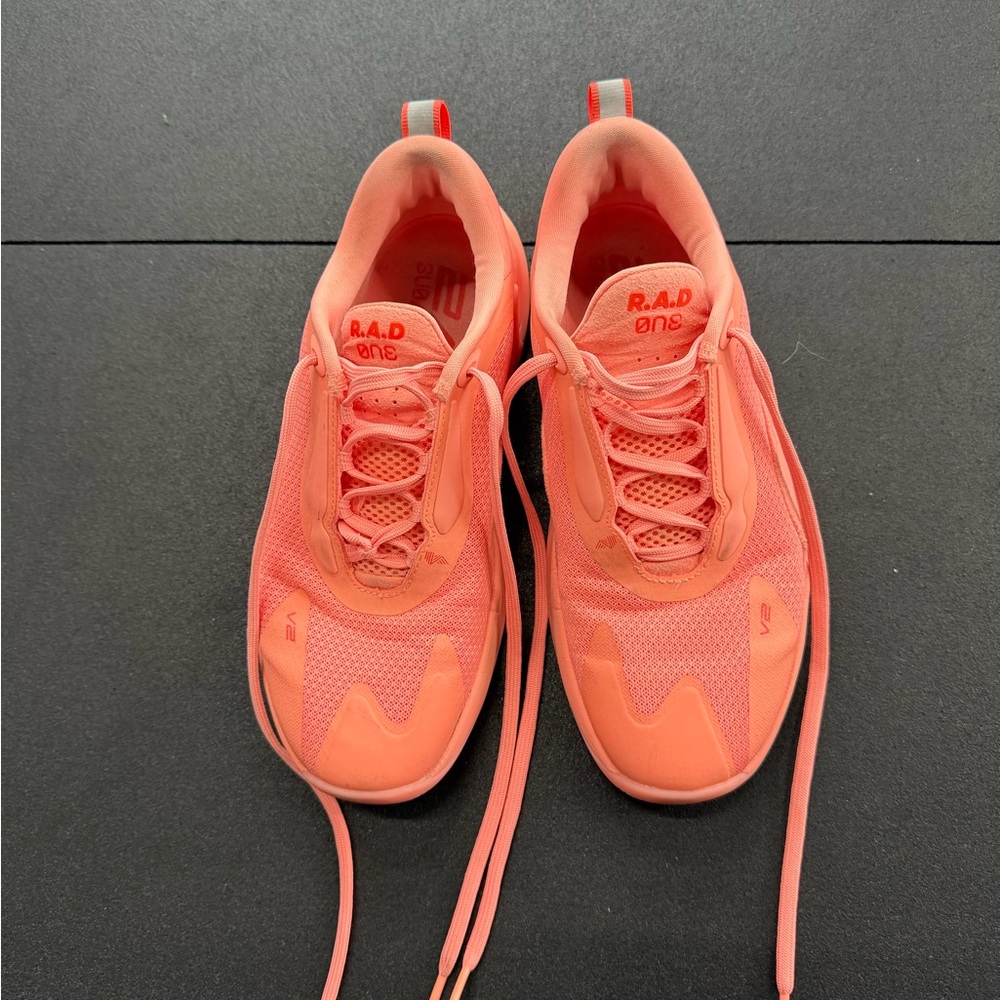 RAD Global shoes W8